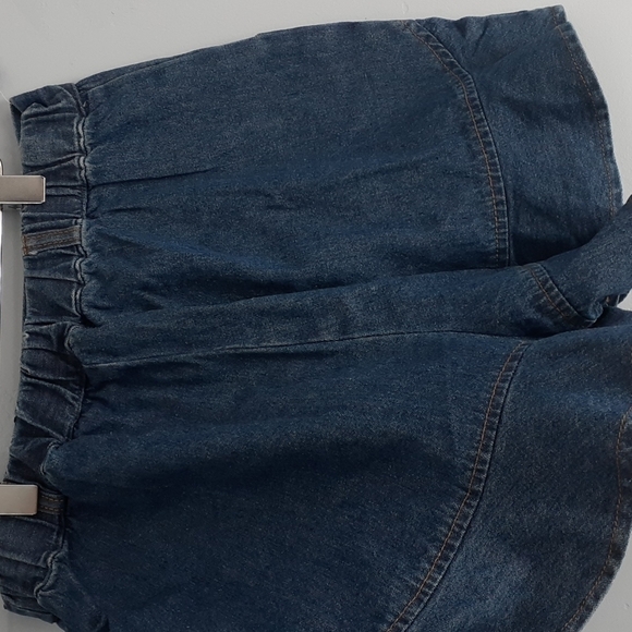 #120 Cellabie shorts size XS - Picture 3 of 7